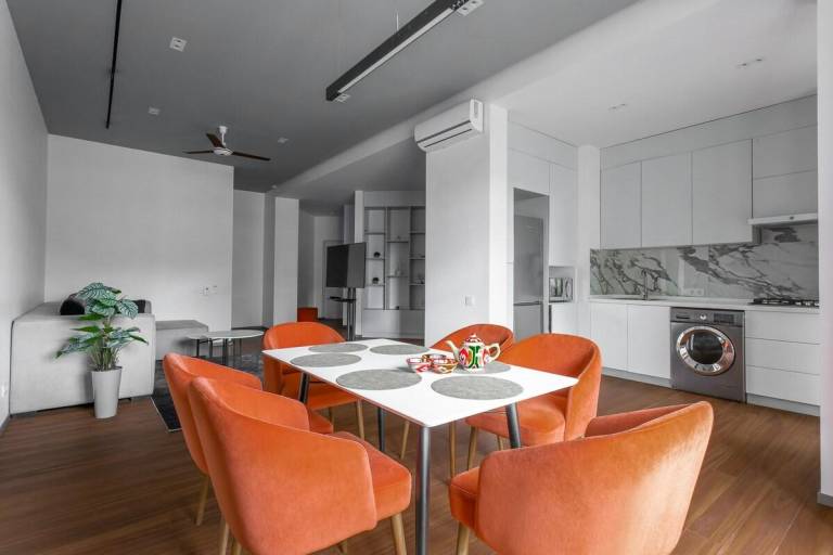 Apartment with terrace & yard | Good for workation — photo 4