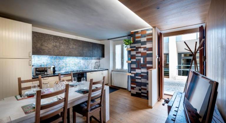 Vacation home with terrace — photo 4