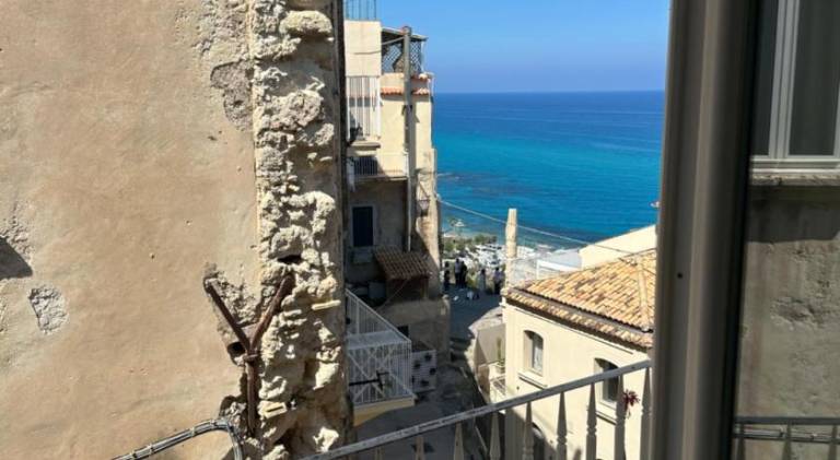 Apartment with 1 room for 5 persons in Tropea