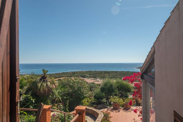 Vacation Home "Villa Anna" with Sea View & Private Terrace — photo 3