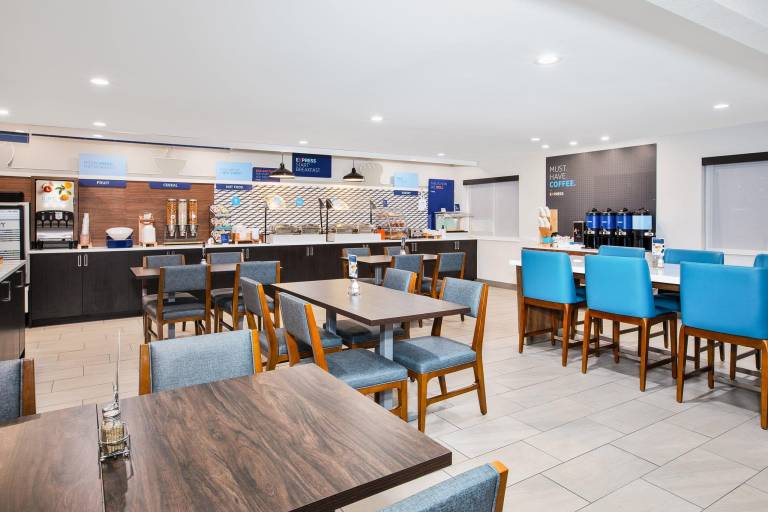 Holiday Inn Express Tuscola By IHG — photo 2