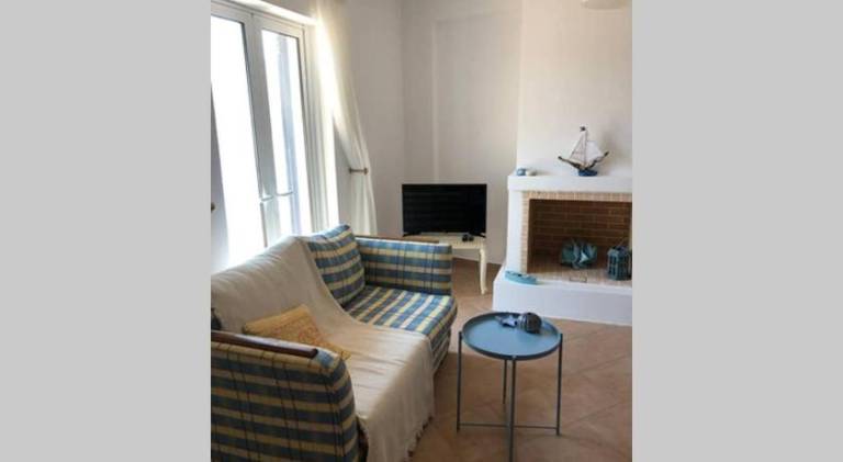 House with 2 rooms for 4 persons — photo 2