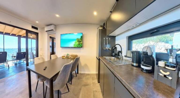 Beautiful vacation home | Pet-friendly — photo 5