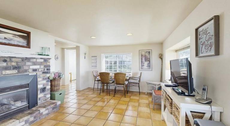 Vacation home | Beach nearby | Dogs allowed — photo 4
