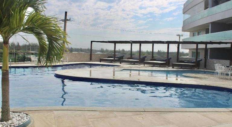 Apartment with pool — photo 3