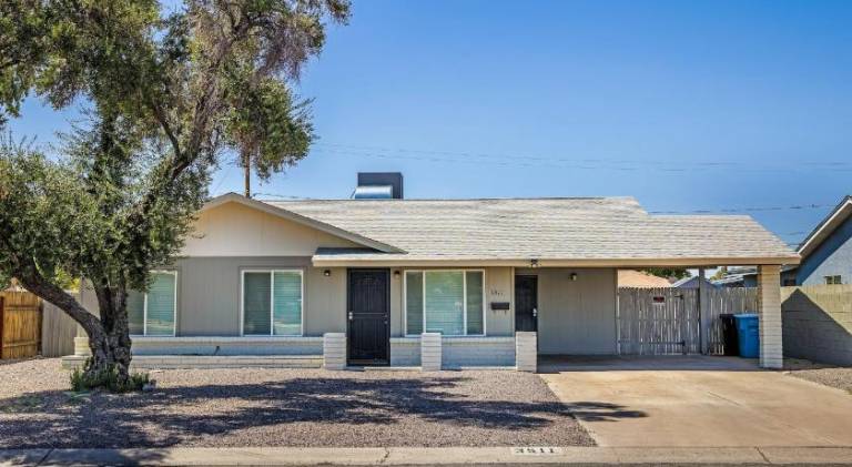 Apartment with 3 rooms for 6 persons in Phoenix, AZ