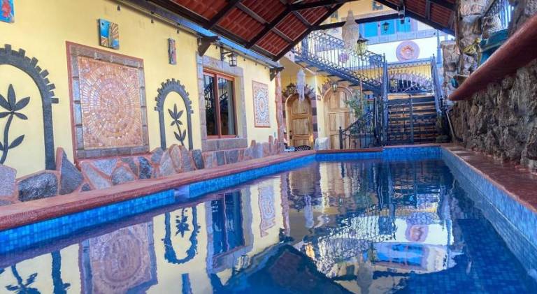 Apartment with pool in Loreto