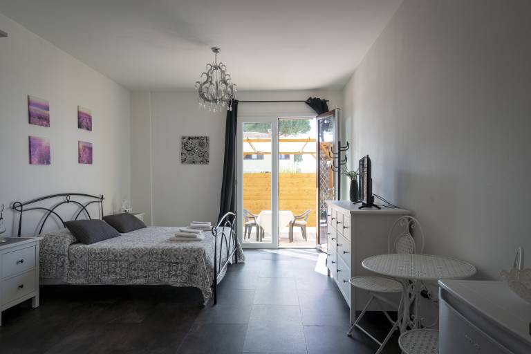 Agriturismo Nonno Gino - Charme & Relax: Junior Suite 'Lavanda' — photo 2