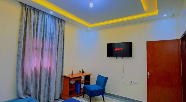 Quiet Central Home Near Beach - High Speed WiFi, Free Parking & Private Entry in Dakhla