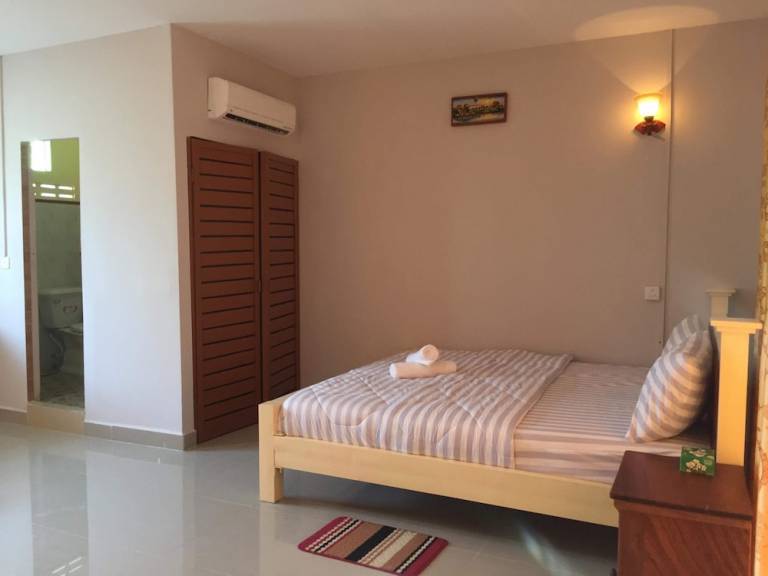 Accommodation  Sangkat Sla Kram