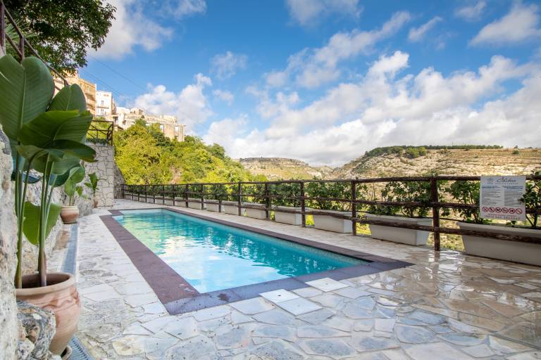 Ferienhaus mit Pool in Ragusa f&uuml;r max. 10 Personen