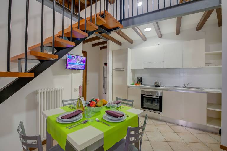 Apartment with 2 rooms for 4 persons — photo 4