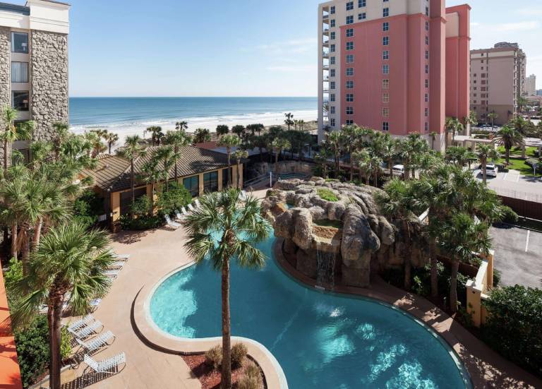 Hampton Inn Jacksonville Beach/Oceanfront — photo 2