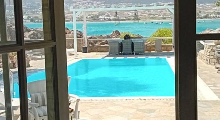 VILLA CRYSTAL BLUE SEA — photo 2