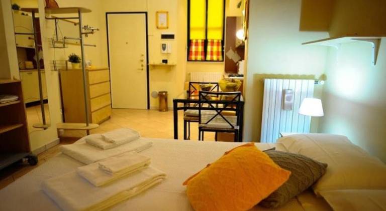 Apartment | Next to Two Towers in Bologna