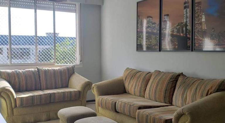 Rental apartment with 2 rooms for 4 persons — photo 2