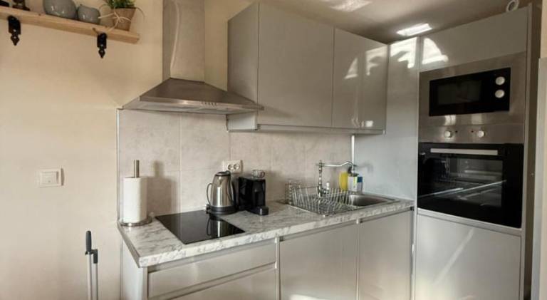 Apartment with 1 room for 4 persons — photo 4