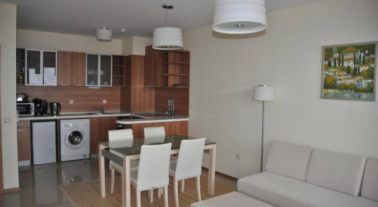 Ample holiday apartment with pool & garden | Pet-friendly — photo 5