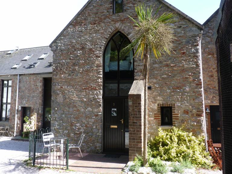 Children-friendly beautiful cottage with yard | Dogs allowed in Torquay