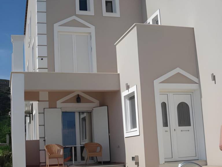 Apartment with garden, pool & BBQ | Pets allowed in Kefalonia