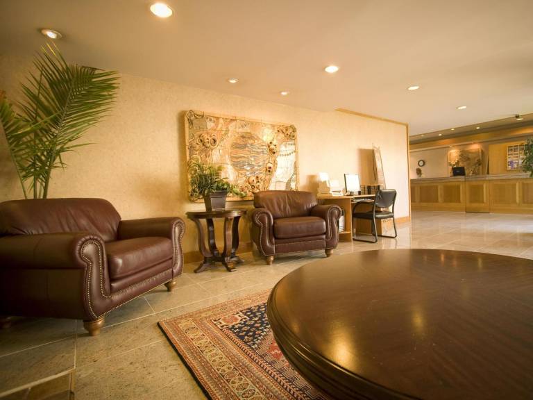 Coast Discovery Inn — photo 2