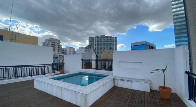 Holiday apartment with pool | Near São Paulo Cathedral — photo 5