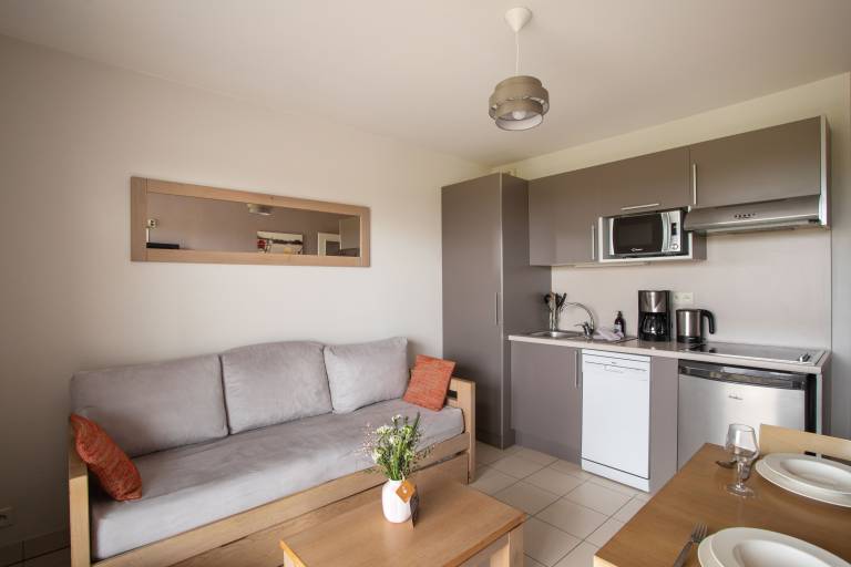 Family-oriented holiday apartment with heated pool | Pets are welcome — photo 2