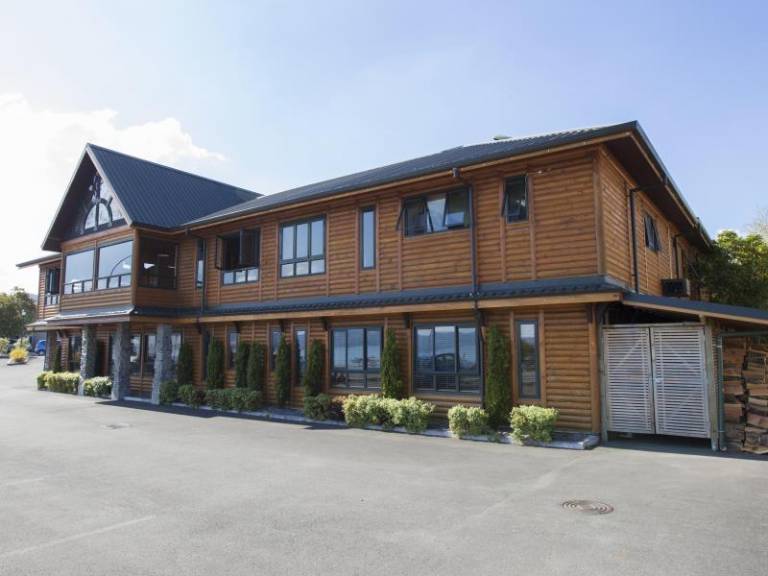 Lakefront Lodge Taupo in Taupo
