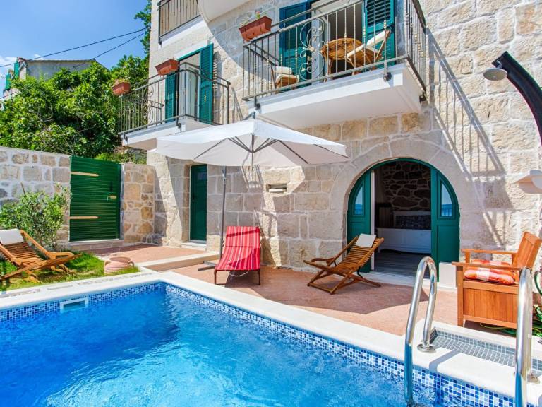 Ferienhaus Baška Voda