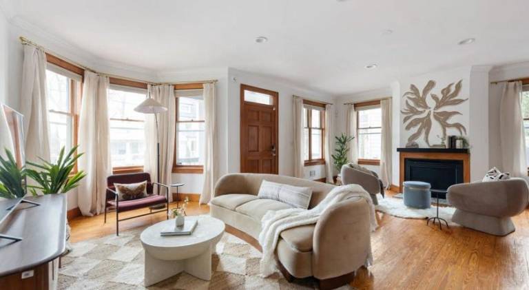 Vacation home | Suitable for remote work | Pets are welcome in Decatur, GA