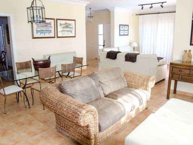 Fully equipped house with patio | Close to the beach | Pets allowed — photo 5