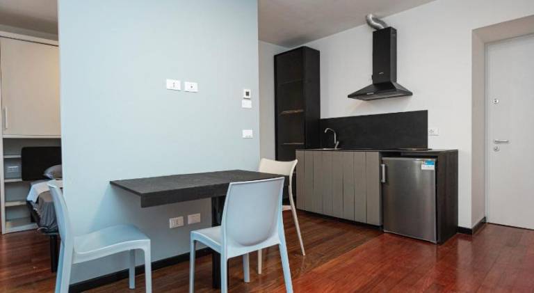 Wonderful serviced apartment with patio | Pets are welcome — photo 3
