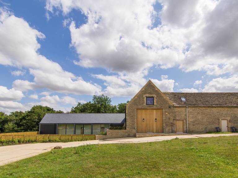 Cottage  Cirencester