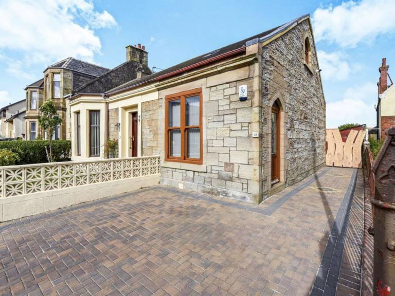 House Ardrossan