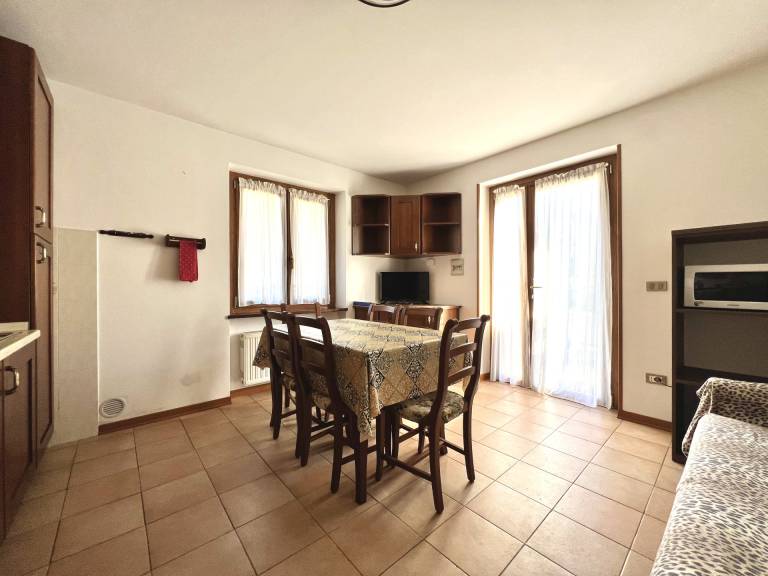Apartment with 2 rooms for 5 persons — photo 3