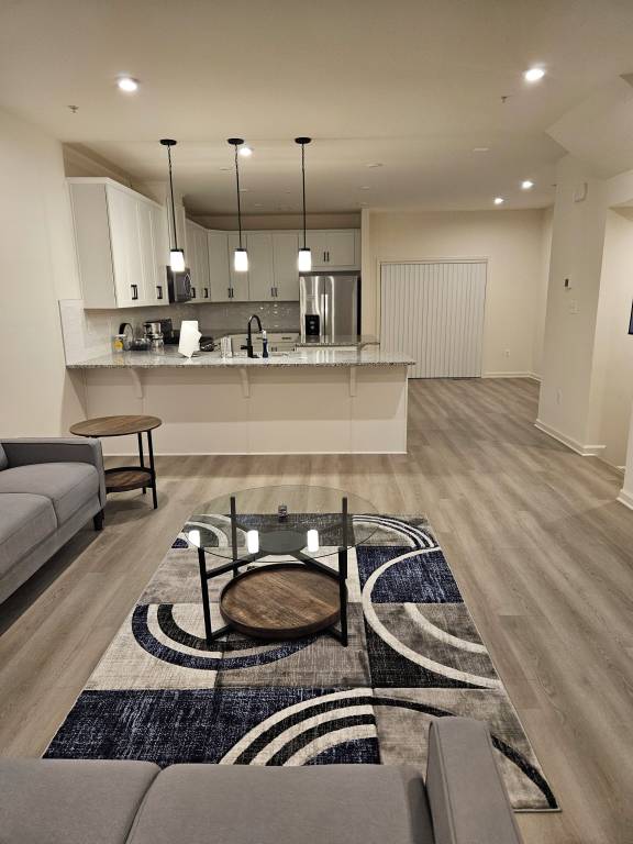 House  Glen Burnie