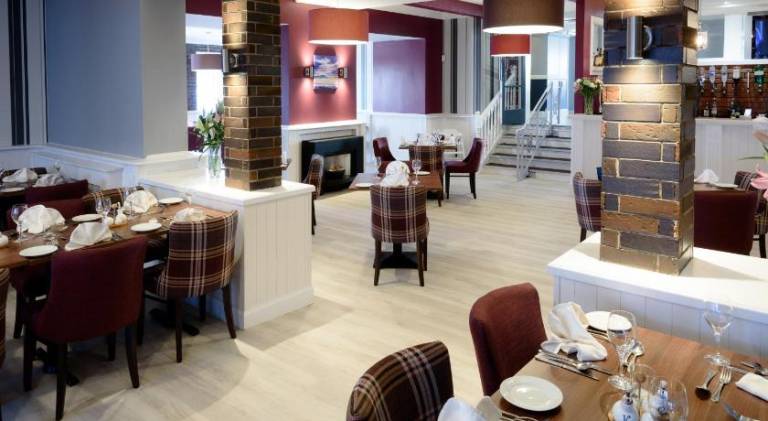 The Crown Hotel — photo 5