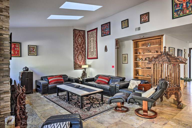 Carlsbad Getaway - Furnished Patio + Pool! — photo 4