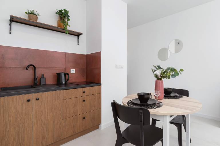 Children-friendly beautiful studio with patio | Pets are welcome — photo 2