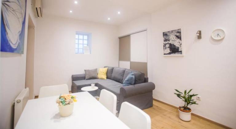 Rental apartment | Near Ban Jelačić Square — photo 4