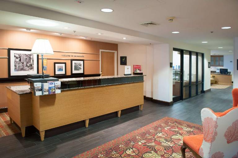 Hampton Inn Pensacola-Airport (Cordova Mall Area) — photo 5