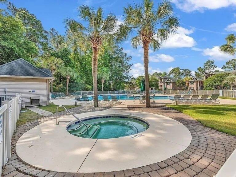Condo  Litchfield Beach