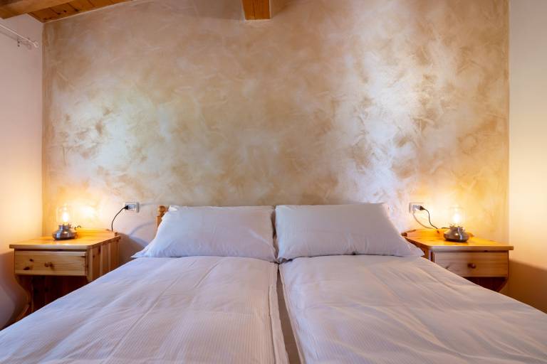 Farmhouse 'Agriturismo Val D' Egoi App 3' with Mountain View, Shared Garden and Wi-Fi — photo 4