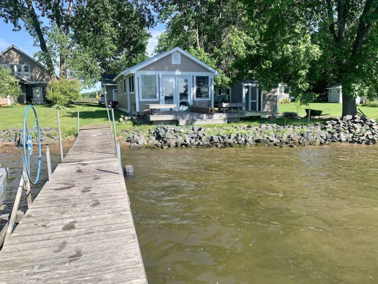 House  Lindstrom