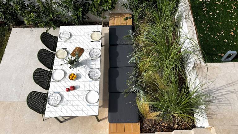 Fully equipped spacious villa with hot tub, yard & barbeque | Pets are welcome — photo 4
