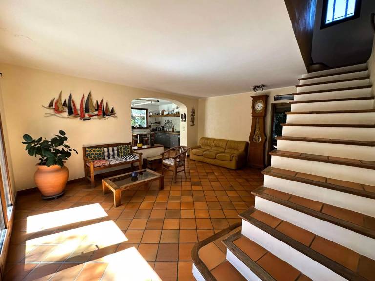 Fully equipped lovely vacation home with pool & yard | Pets allowed — photo 4