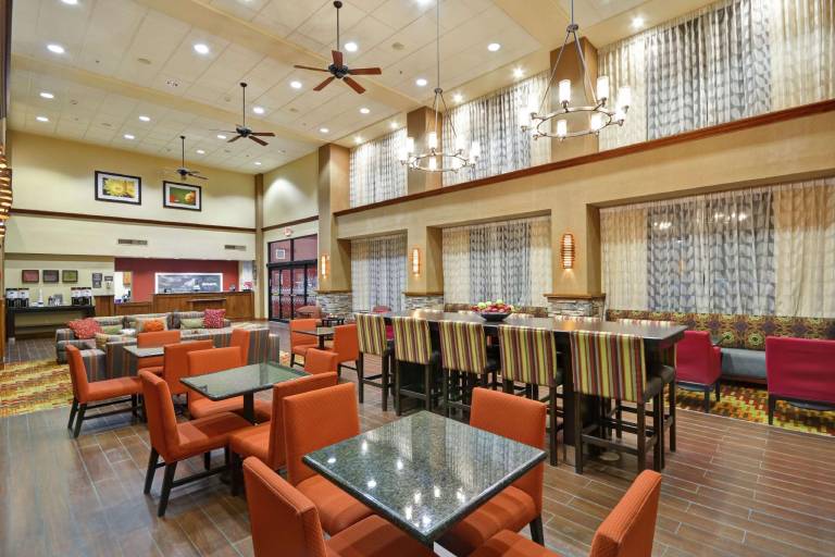 Hampton Inn & Suites Yuma — photo 3