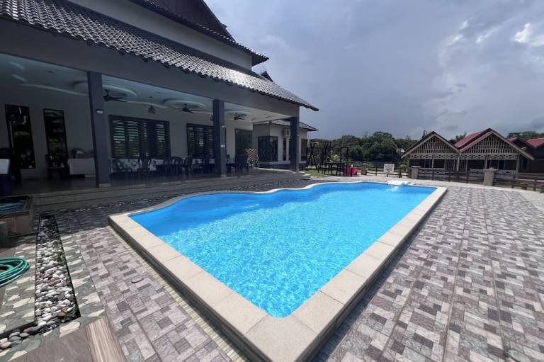 Nurbayu Chalet Kemaman