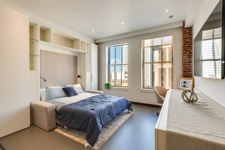 Work Remotely Studio w Community Perks in Newark