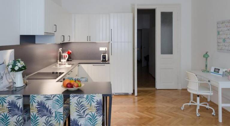 Apartment | Close to Špilberk Castle | Suitable for remote work — photo 3